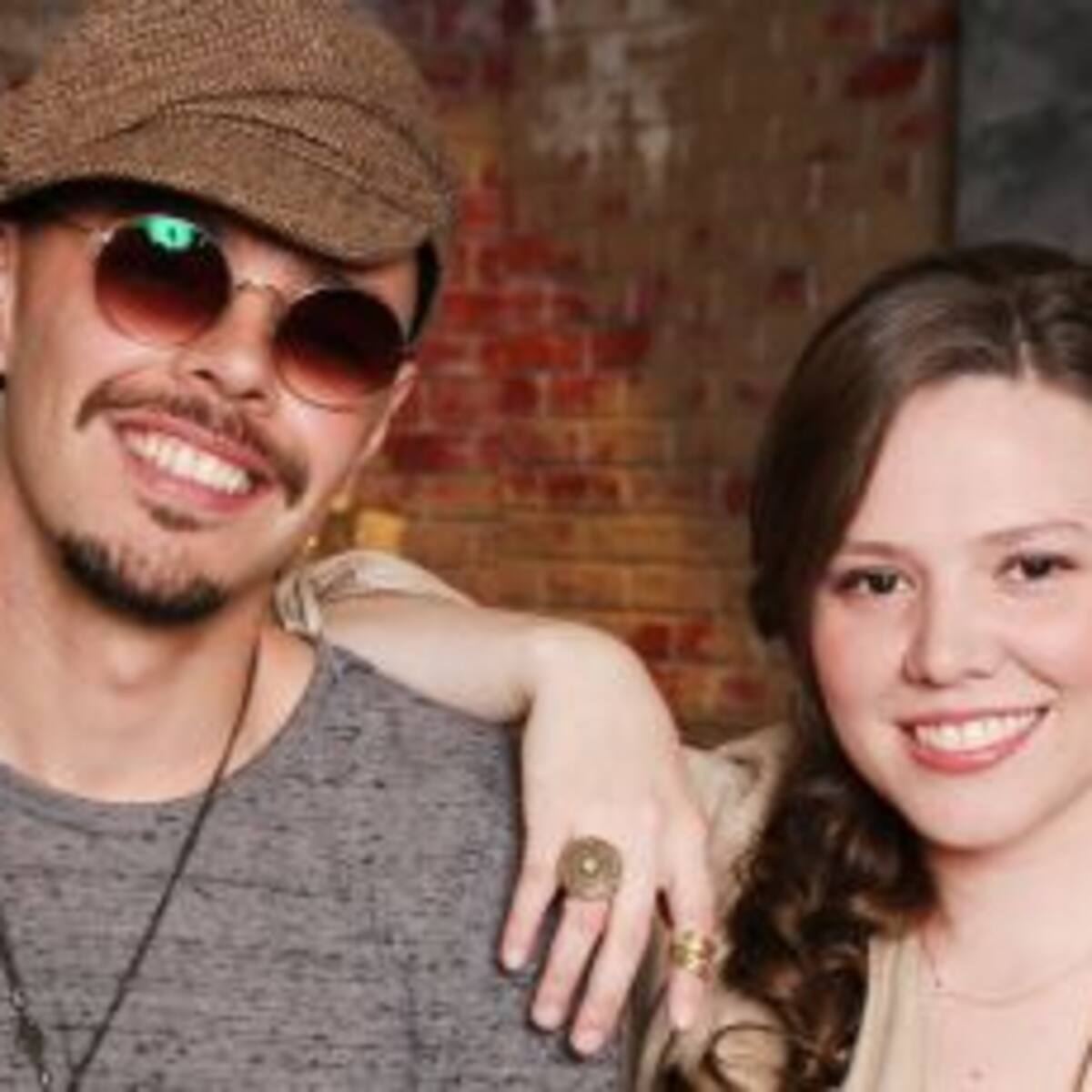 Escucha un poquito de Jesse & Joy en #TodosArriba
