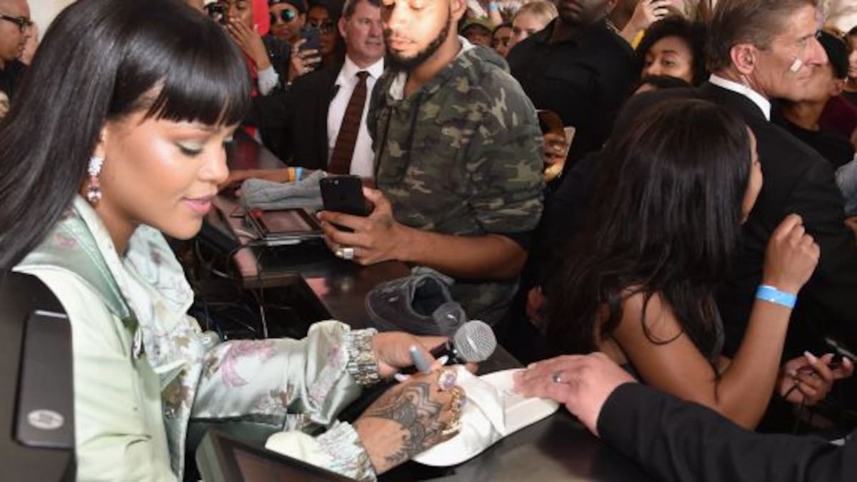 La nueva profesión de Rihanna