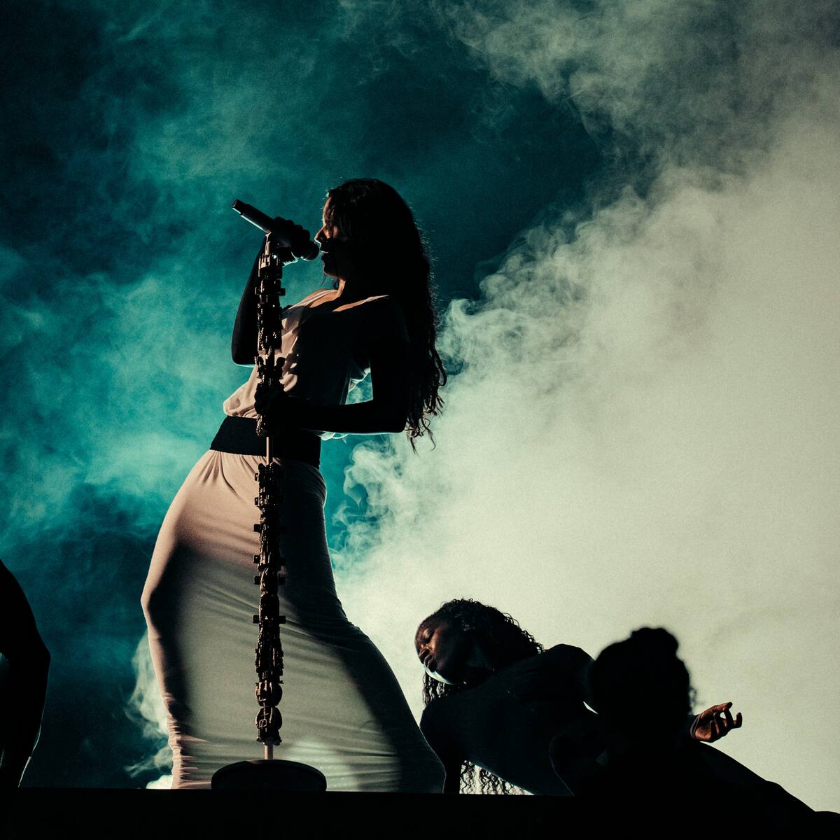 Inma Cuesta reacciona a las palabras de Paco León extasiado tras el concierto de Rosalía: "Qué bonito"