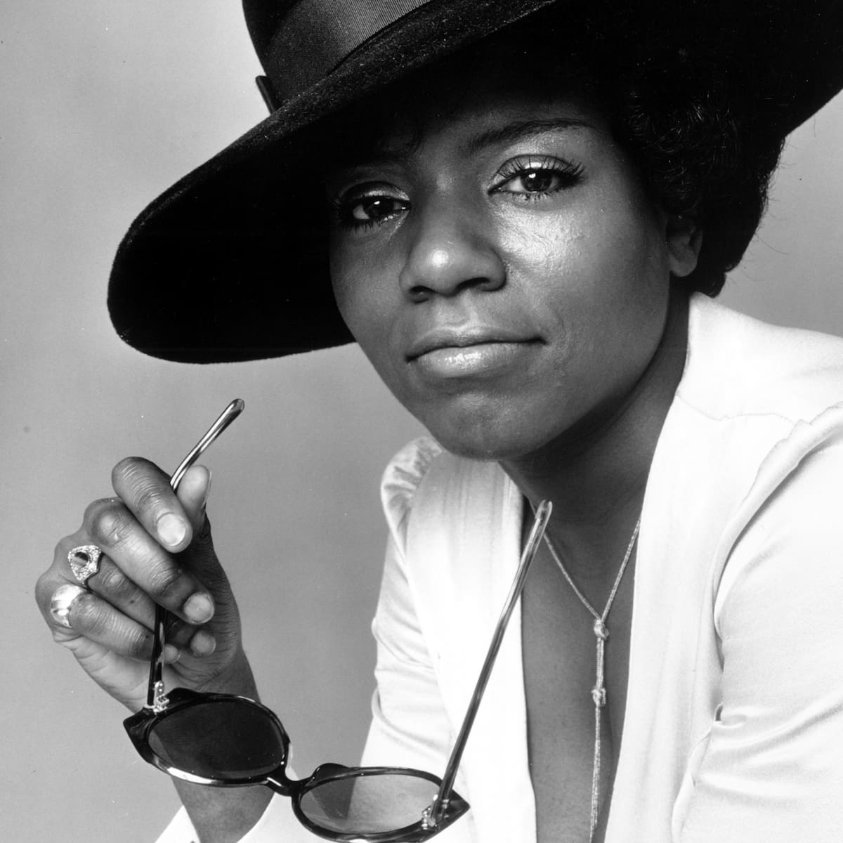 Hace 50 años Gloria Gaynor propulsó la música disco con su primer álbum