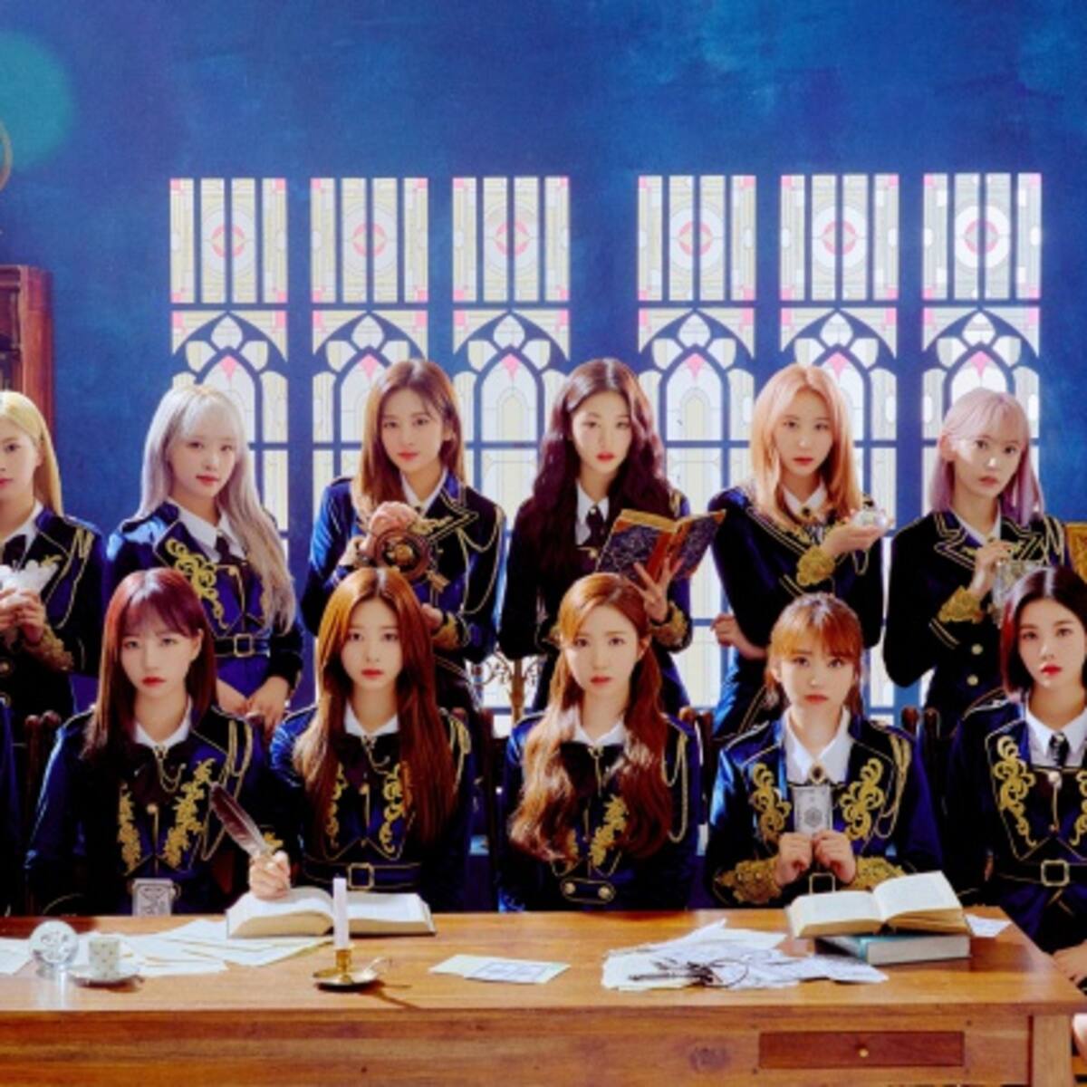 IZ*ONE es el primer grupo en estrenar un tema dentro de UNIVERSE