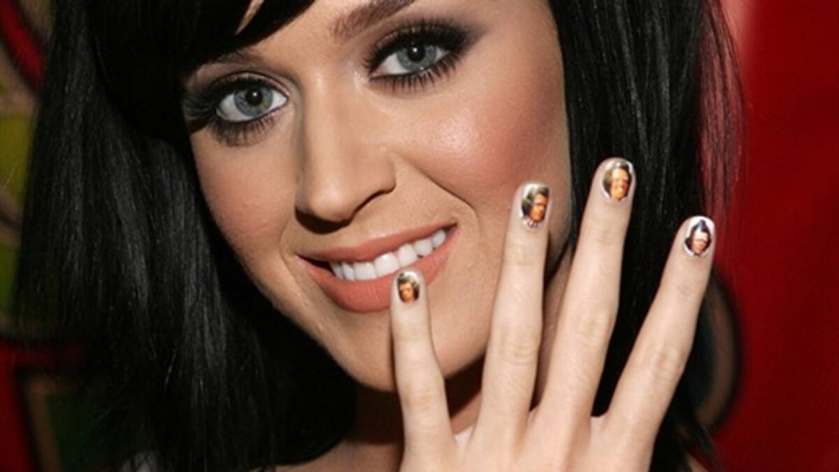 Katy Perry prepara su nuevo álbum junto a Sia Furler