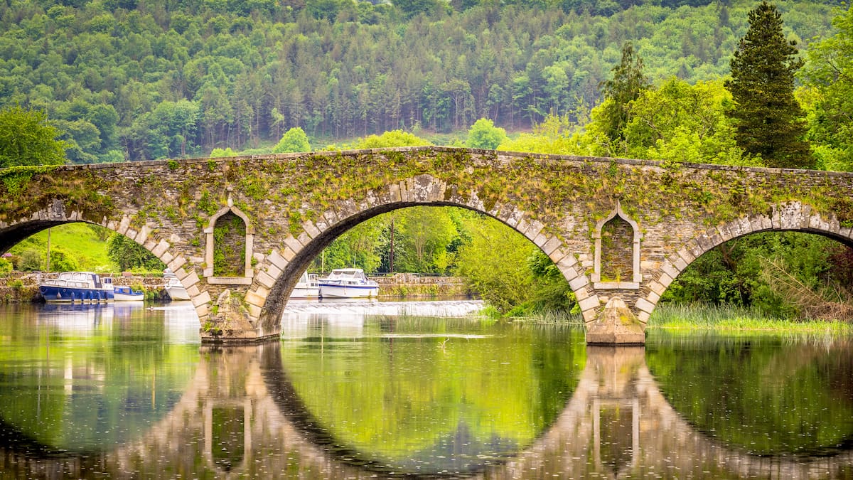 Muere el influencer Ángel Montoya tras tirarse por un puente al hacer un reto viral