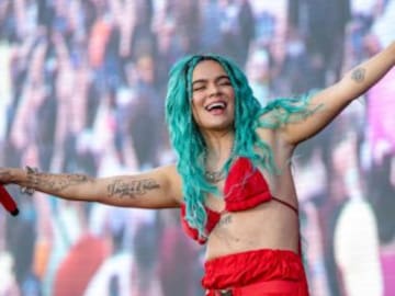 Karol G explica por qué llora cuando canta ‘Ocean’ en sus conciertos y no sólo tiene que ver con Anuel AA