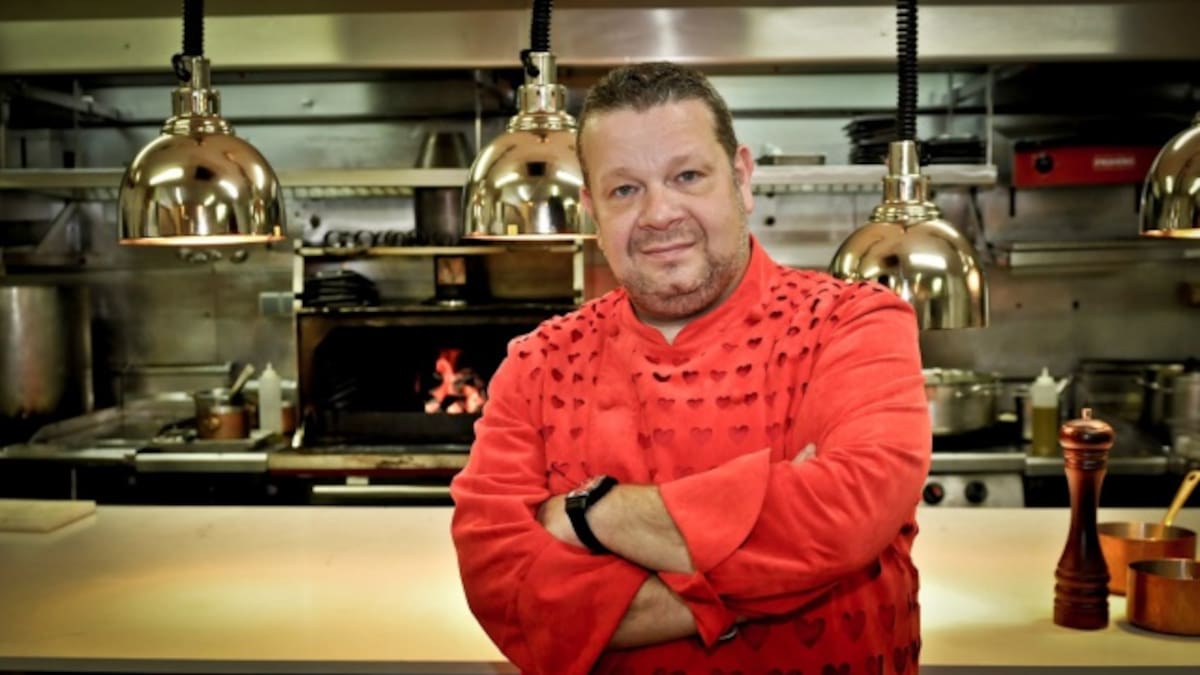 Vuelve Chicote al grito de "Huele a mierd*"