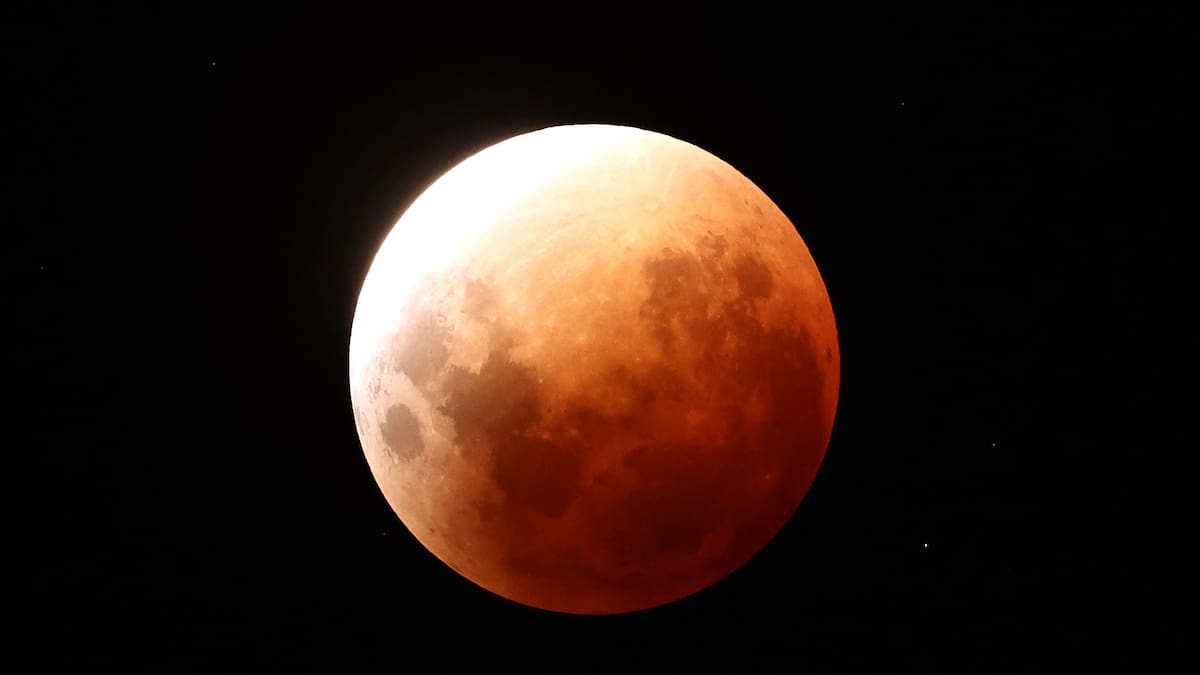 Eclipse lunar parcial 2026: cuándo es y desde dónde se podrá ver | LOS40