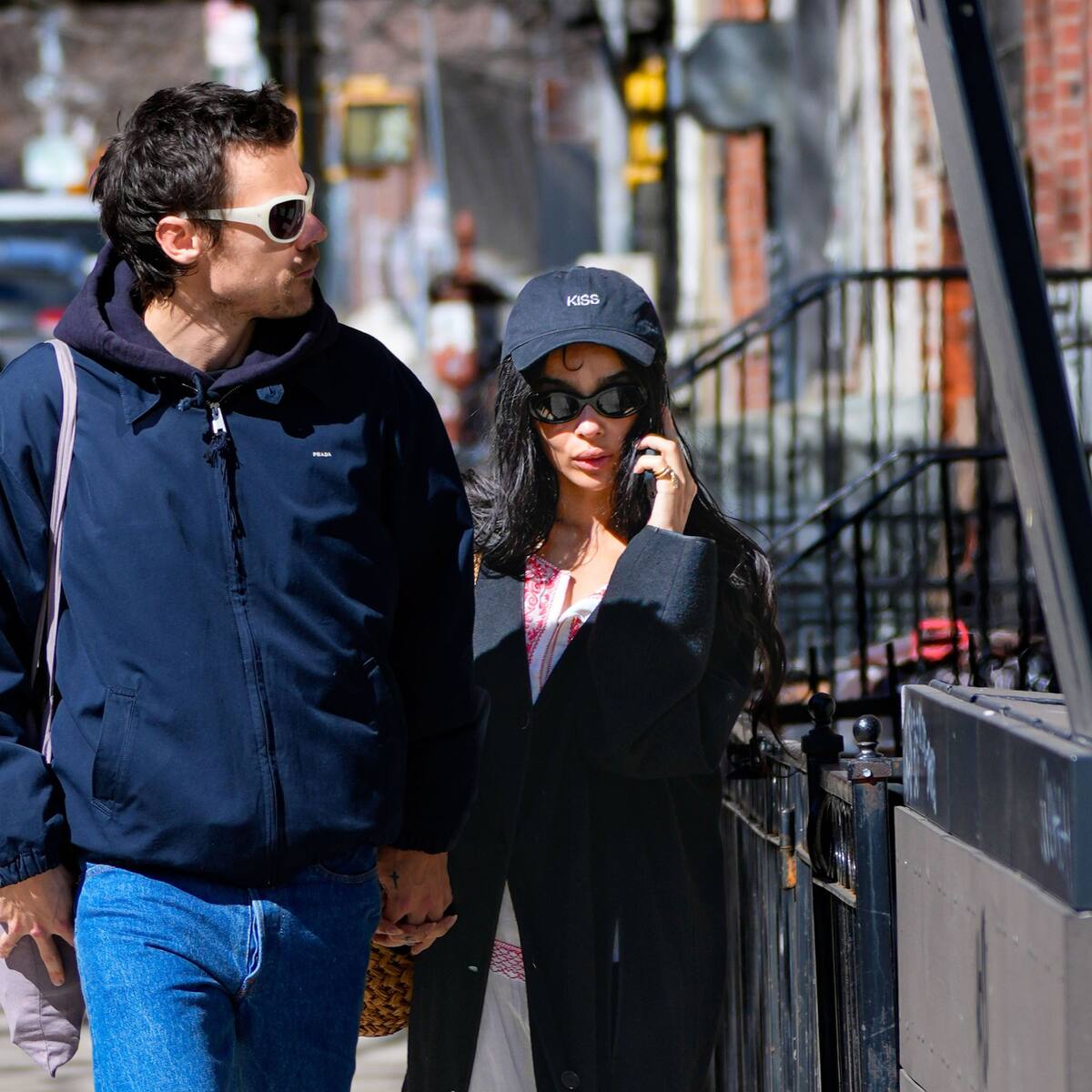 Harry Styles y Zoë Kravitz: cronología de una relación discreta y el misterioso anillo