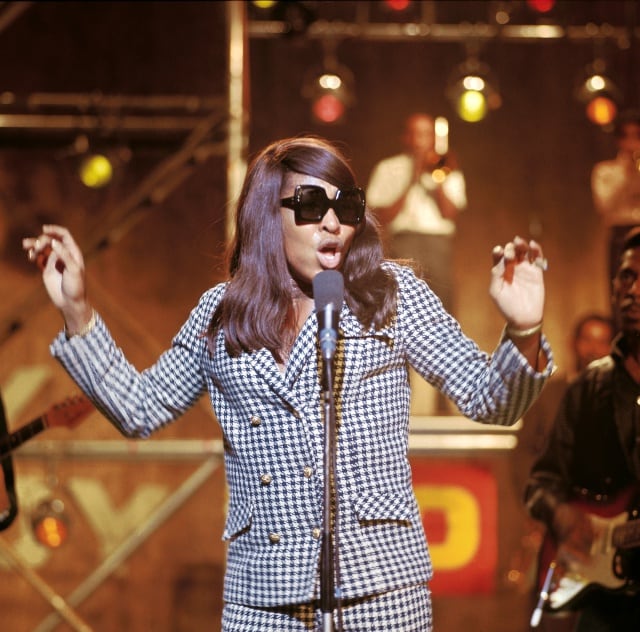 Tina Turner, durante una actuación musical para la televisión en 1966.