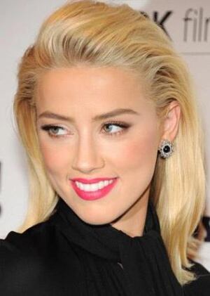 Foto: facebook.com/Amber-Heard