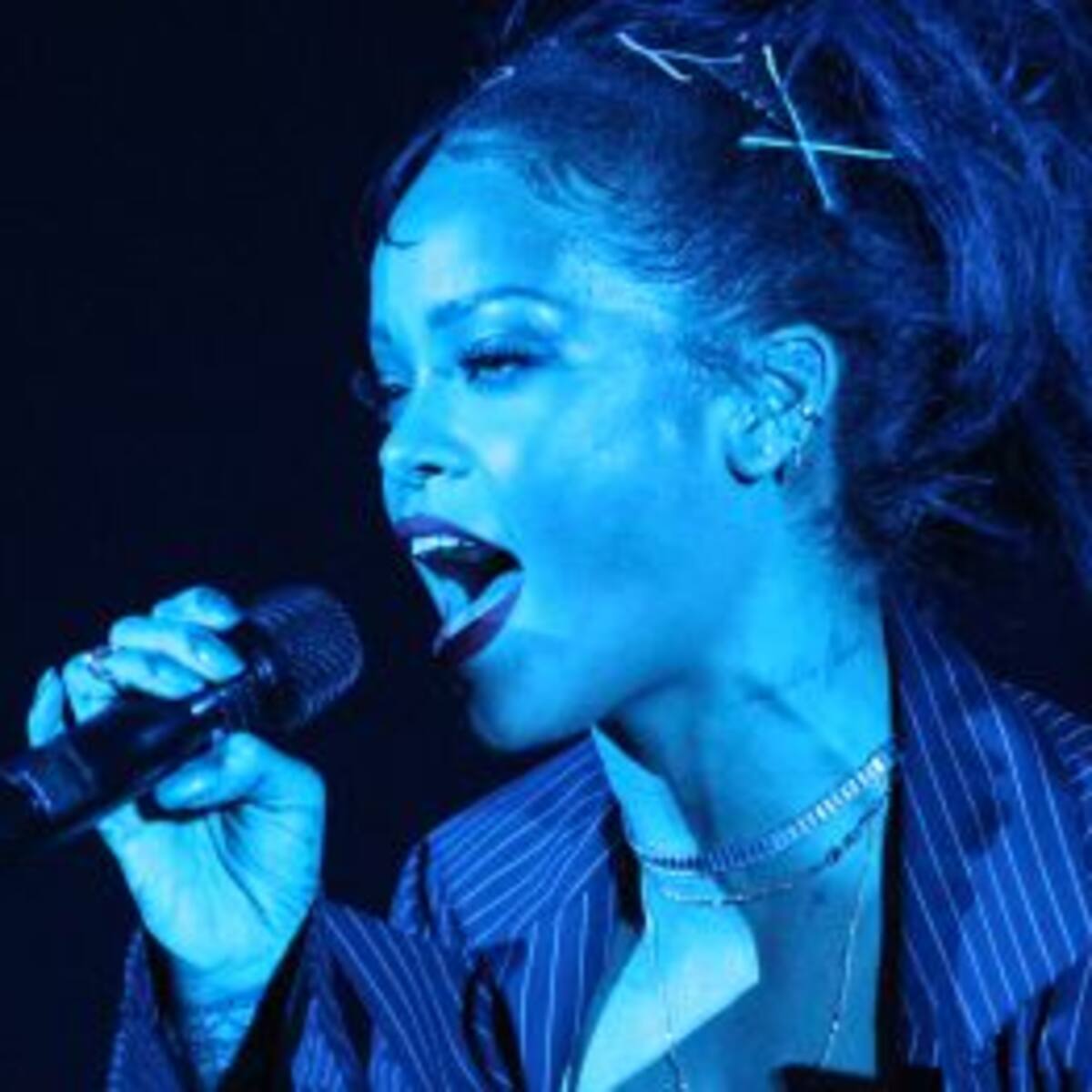 Rihanna quedó asombrada con un fan