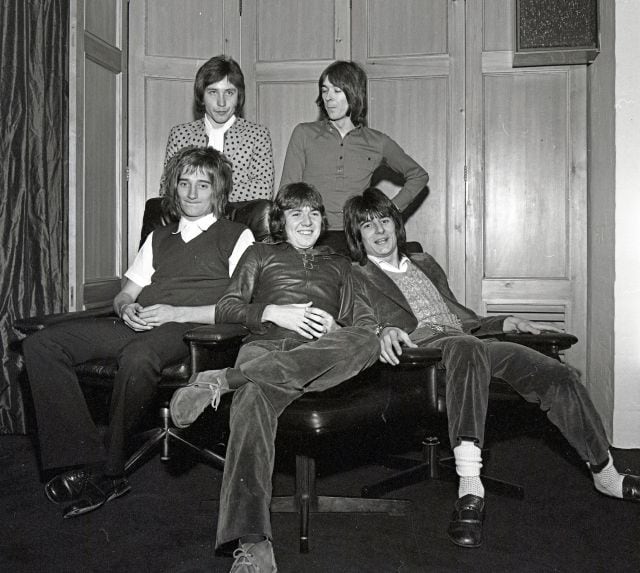 El grupo The Faces: Kenney Jones, Ian McLagan, Rod Stewart, Ronnie Lane y Ron Wood.