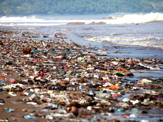 La contaminación por plástico es un problema mundial.