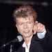 David Bowie rodeó los hombros de su guitarrista cuando cantaba ‘Starman’ y cambió la música para siempre