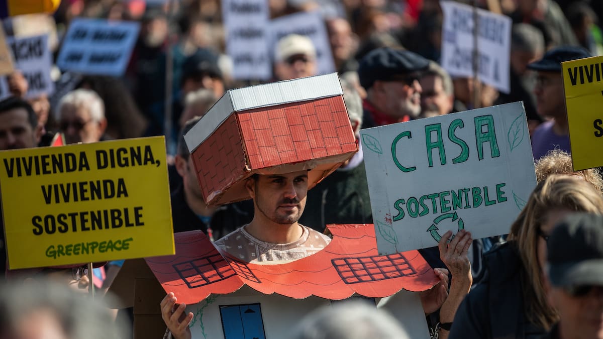 Manifestación en defensa de la vivienda en Madrid, hoy 24 de mayo: horarios y cortes de tráfico