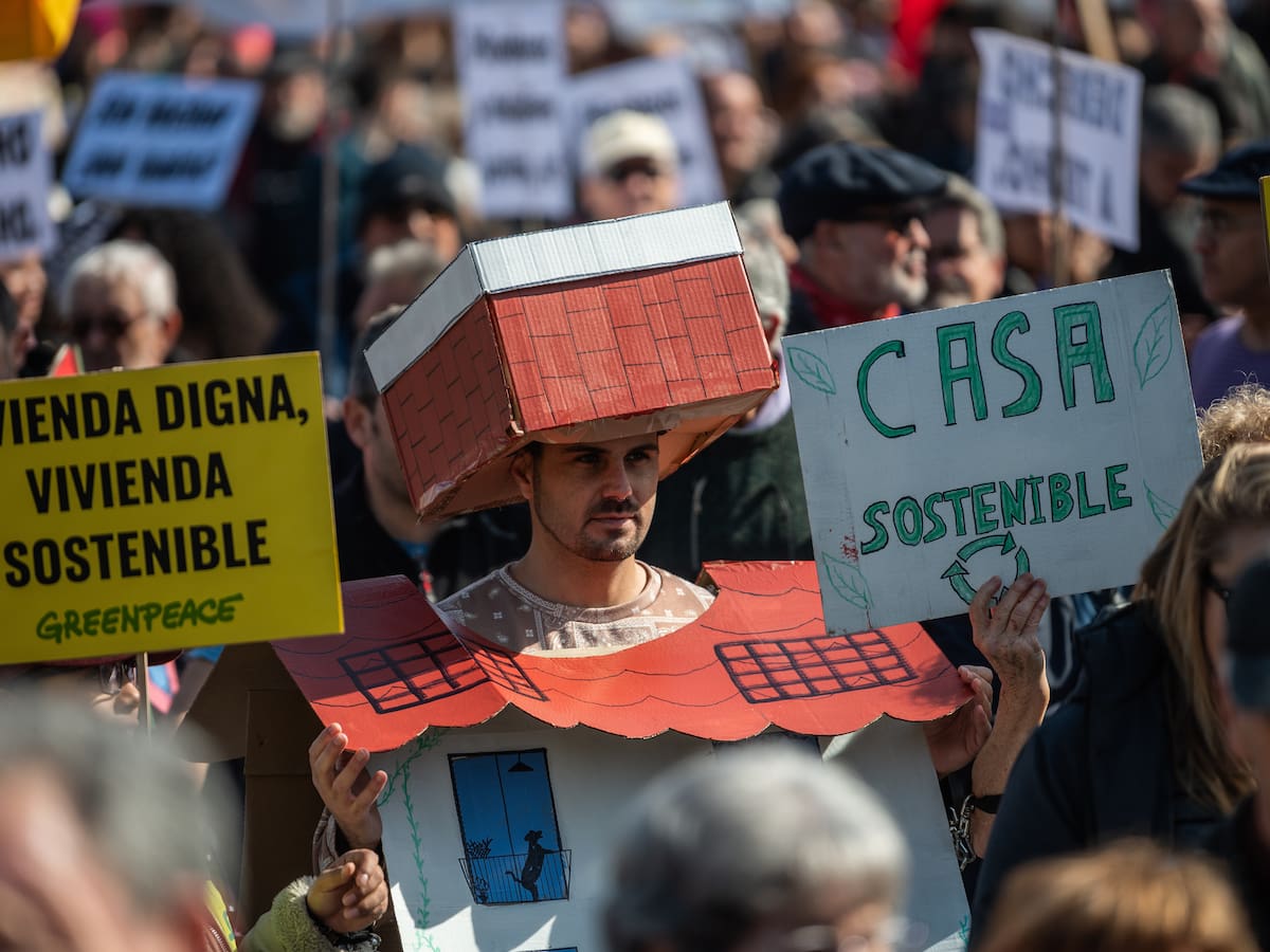 Manifestación en defensa de la vivienda en Madrid, hoy 24 de mayo: horarios y cortes de tráfico