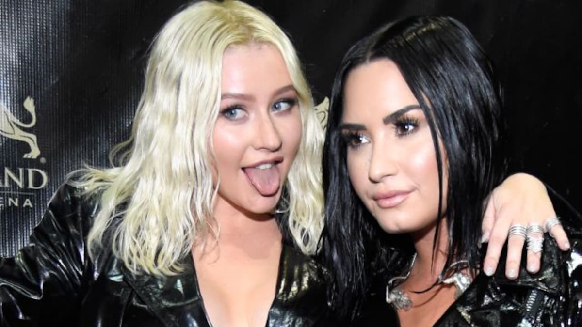 Christina Aguilera pone en marcha un diario común y Demi Lovato se apunta
