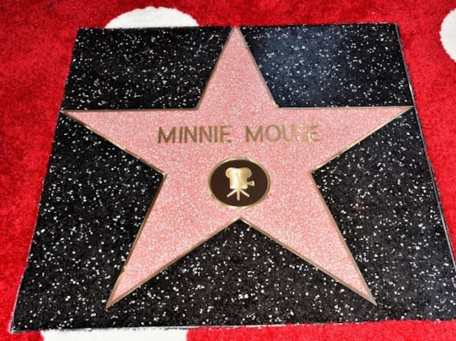 La placa del personaje Disney