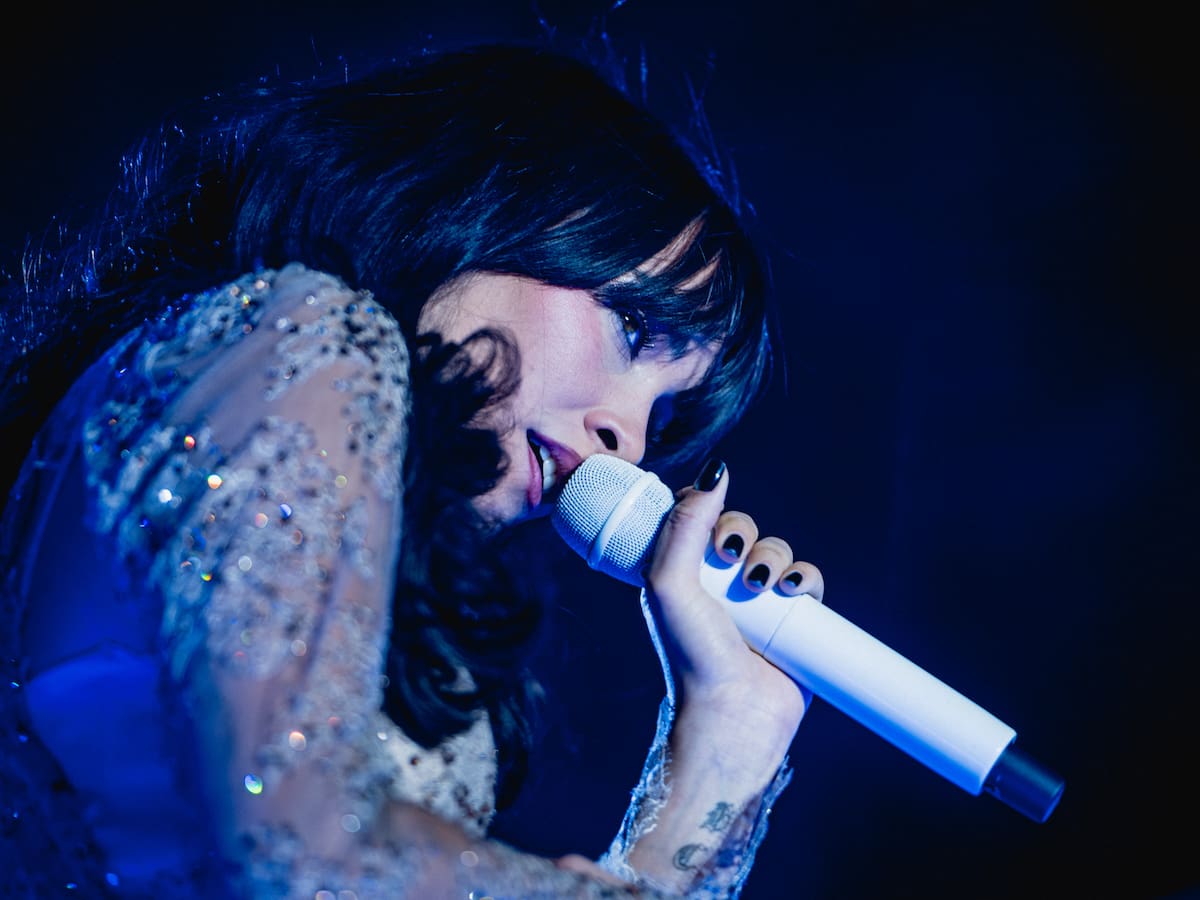 Aitana aclara si sus palabras en Sevilla sobre los que van a la feria solo a hacerse la foto tenían que ver con alguna influencer
