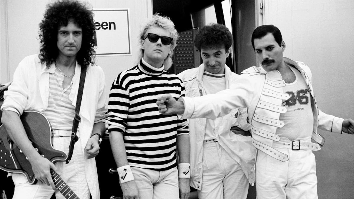 Brian May recuerda el histórico concierto ‘Queen Budapest’ en su 40º aniversario: “Nunca volverá a haber un acontecimiento como aquel”