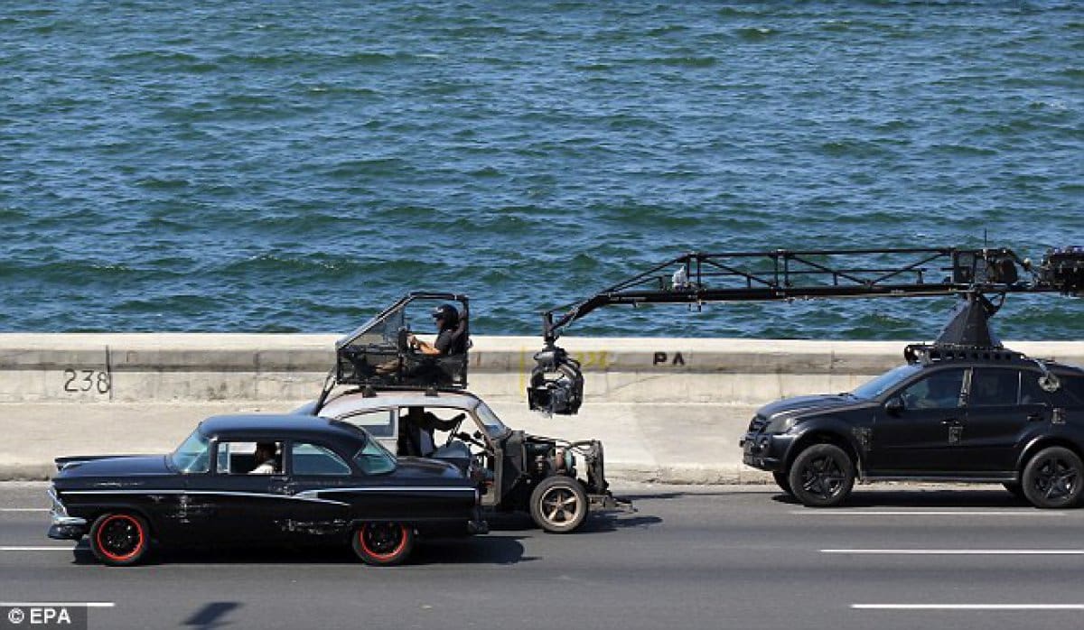 Así serán los autos de Rapidos y Furiosos 8