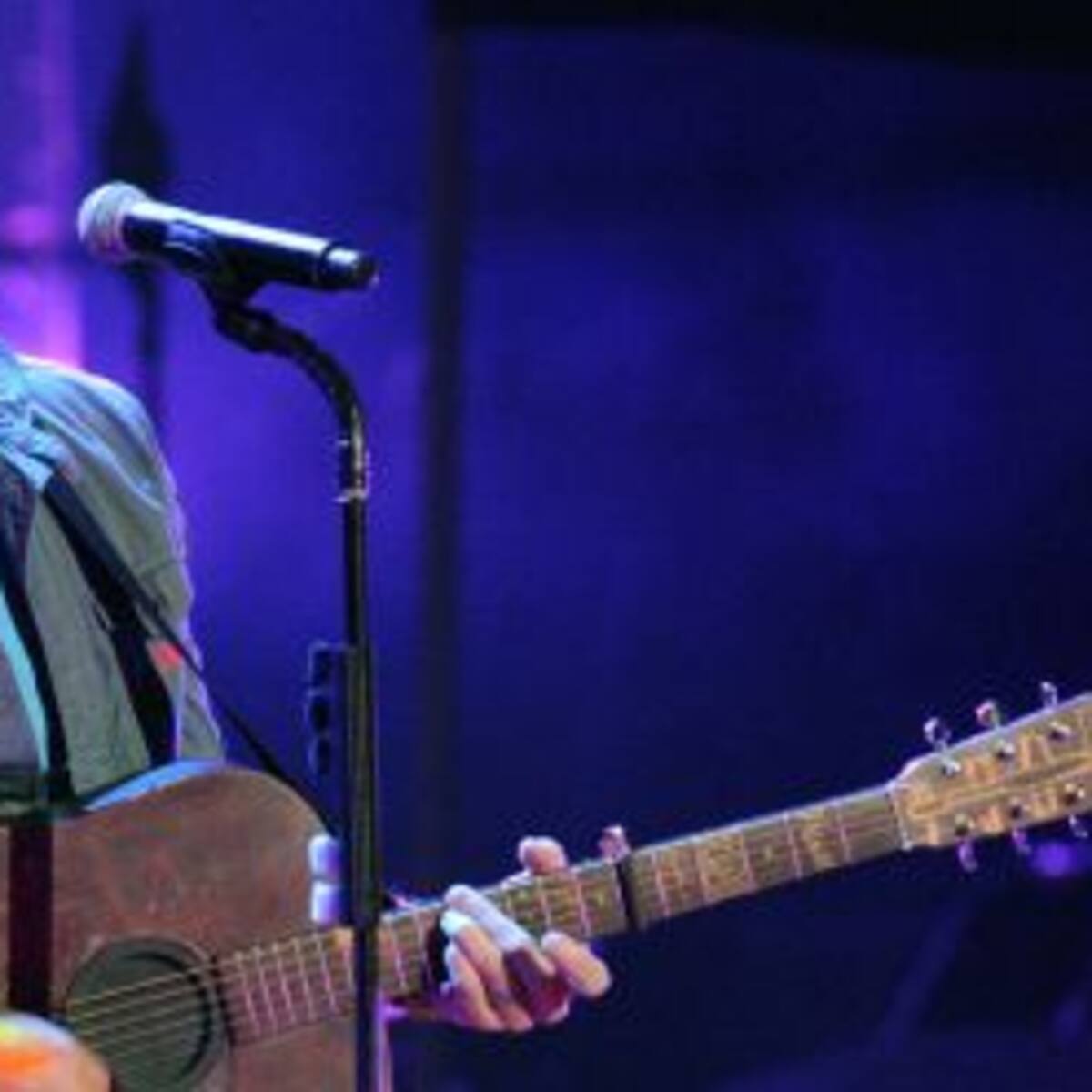 Chris Martin homenajeó a Prince junto a chicos de 8vo grado