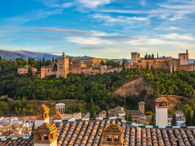 La Alhambra desde el barrio del Albaicín, en Granada.