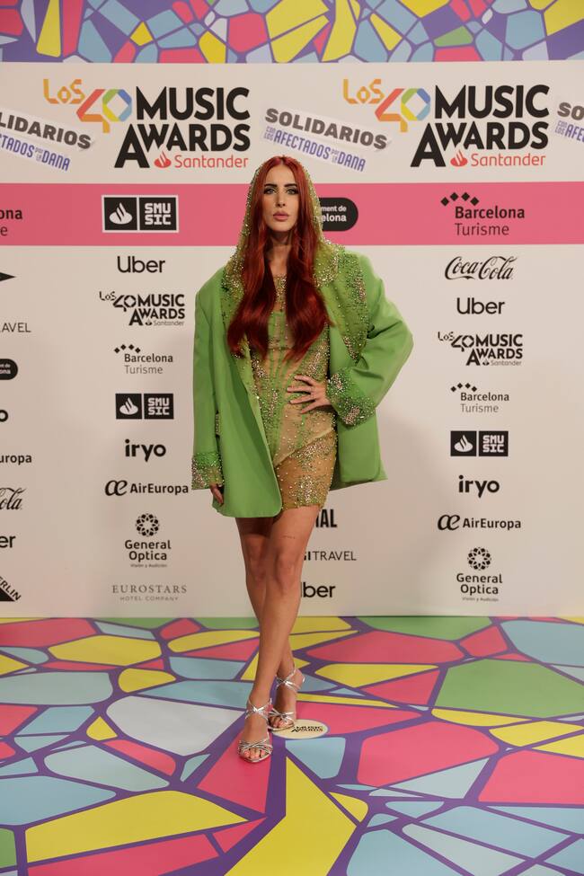 A cargo de uno de los Secret Shows de la Music Week esta semana, Vicco tampoco podía faltar con este look de hada en LOS40 Music Awards Santander