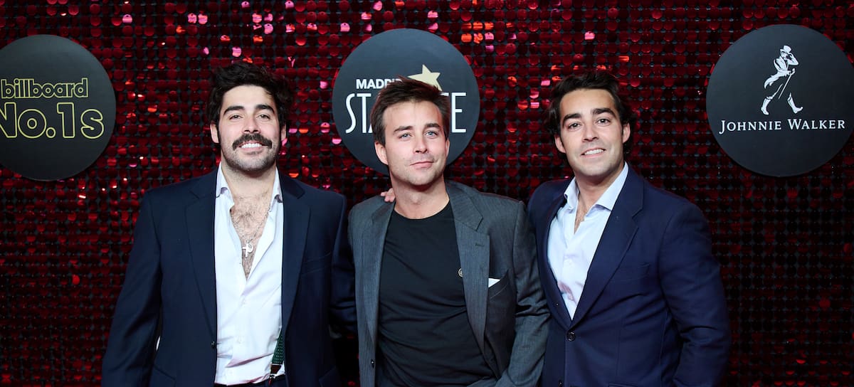 Hermanos Martínez en 'Billboard No. 1s'.