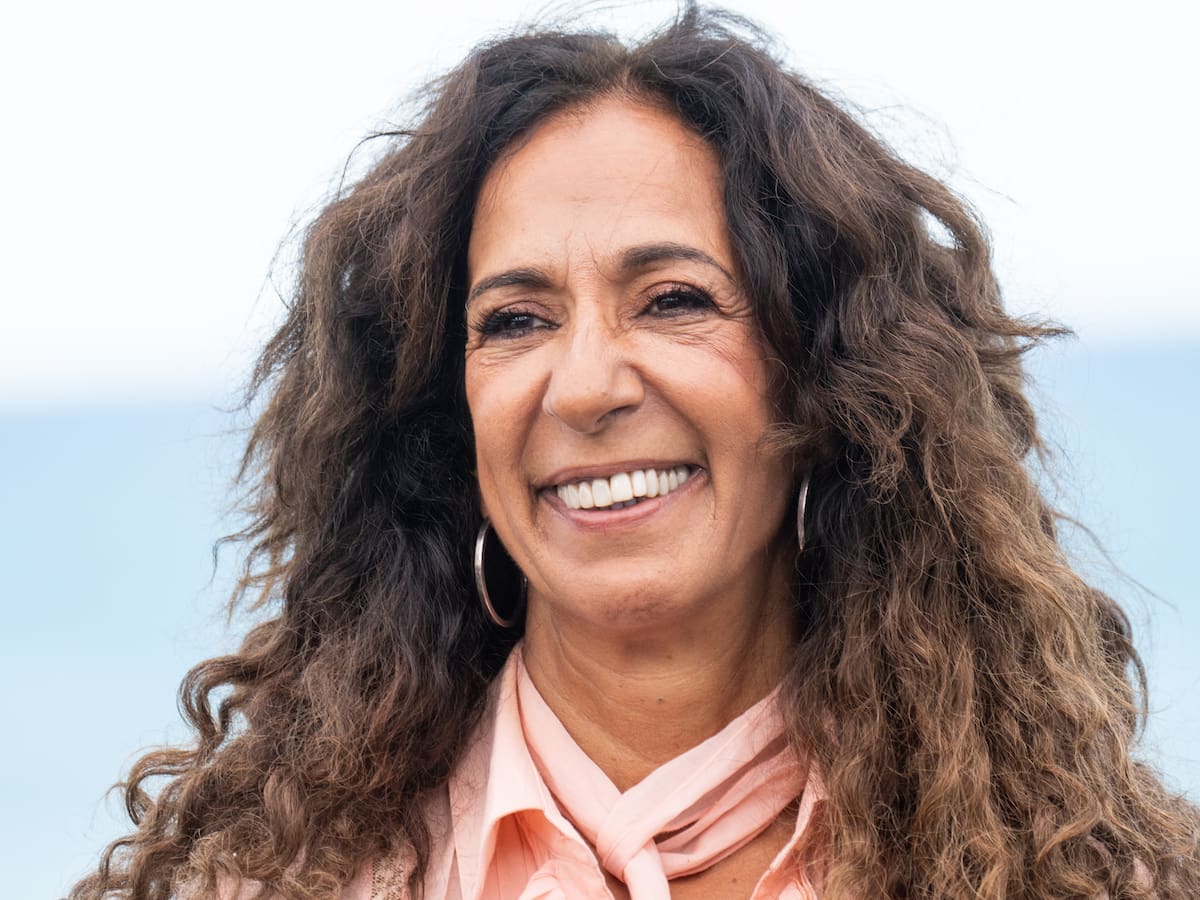 Rosario Flores (62 años) y Lolita (68 años), verano en bikini y familia en Cádiz: así disfrutan de su refugio más especial