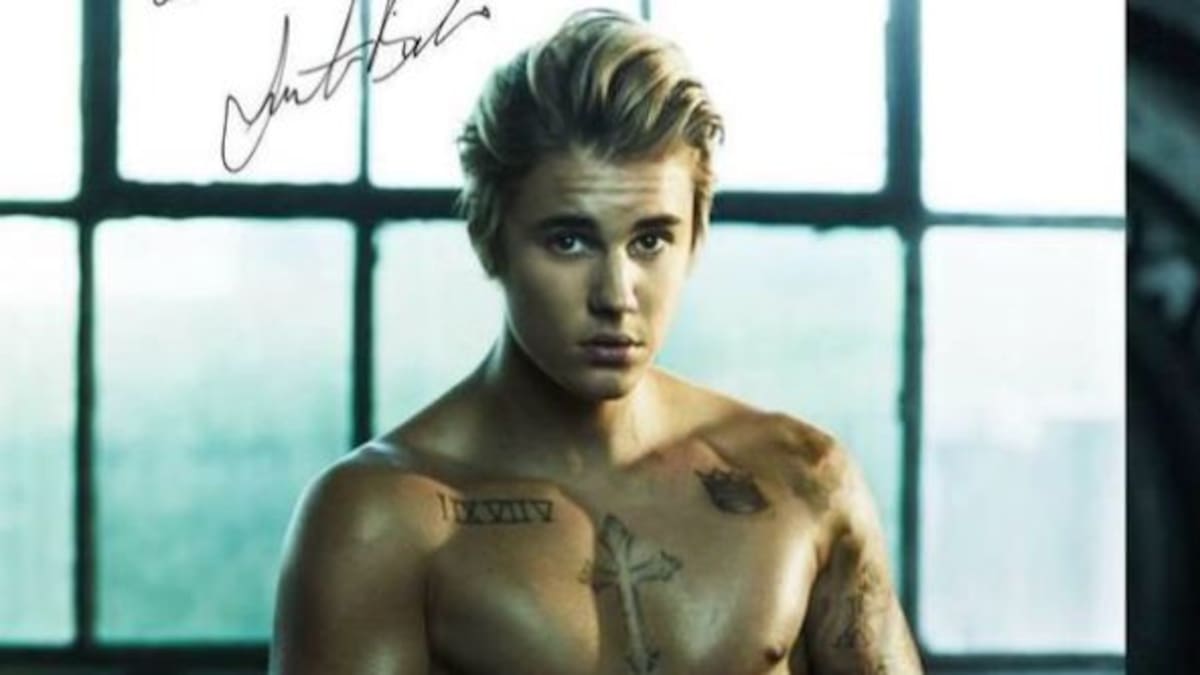 Justin Bieber muestra su físico en la tapa de Cosmopolitan