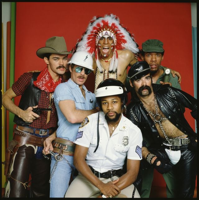 The Village People: Randy Jones (el cowboy); David Hodo (el obrero); Felipe Rose (el indio); Victor Willis (el policía); Glenn Hughes (el motorista) y Alexander Briley (el militar).