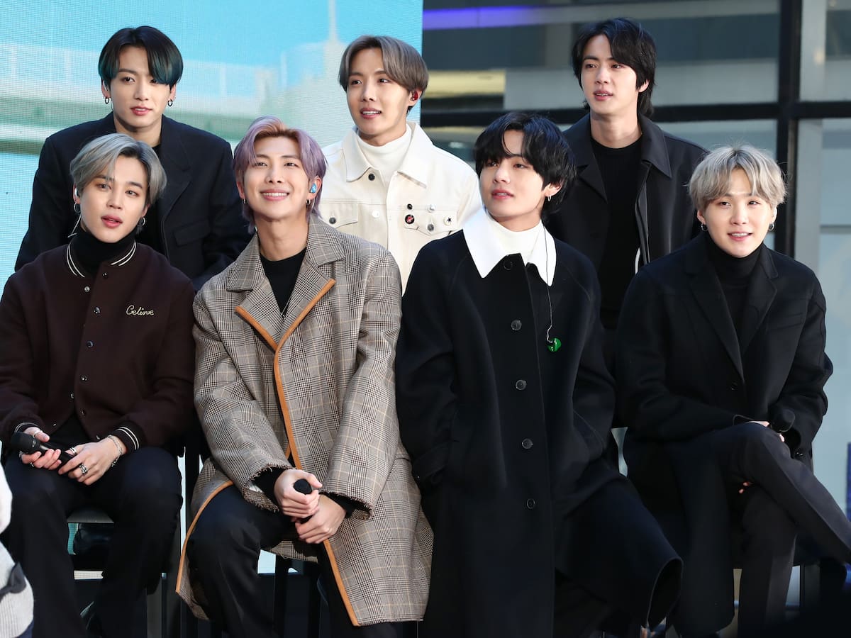 BTS arrasa en la venta de entradas de su gira mundial: largas colas virtuales, alegría y una gran sorpresa