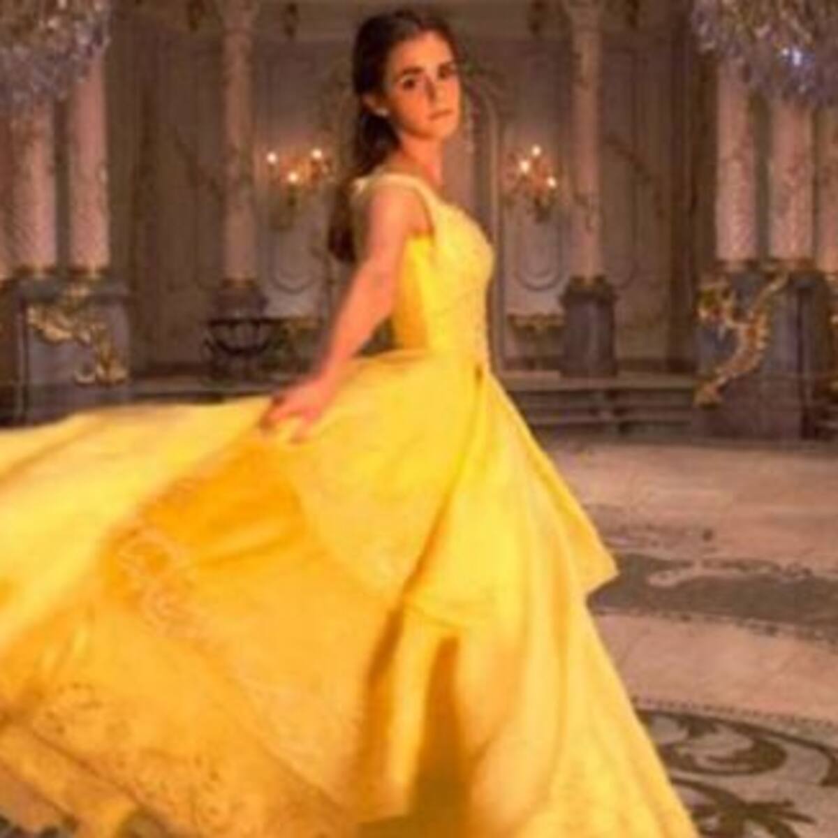 ¿Cuánto cobró Emma Watson por el papel de ‘Bella’?