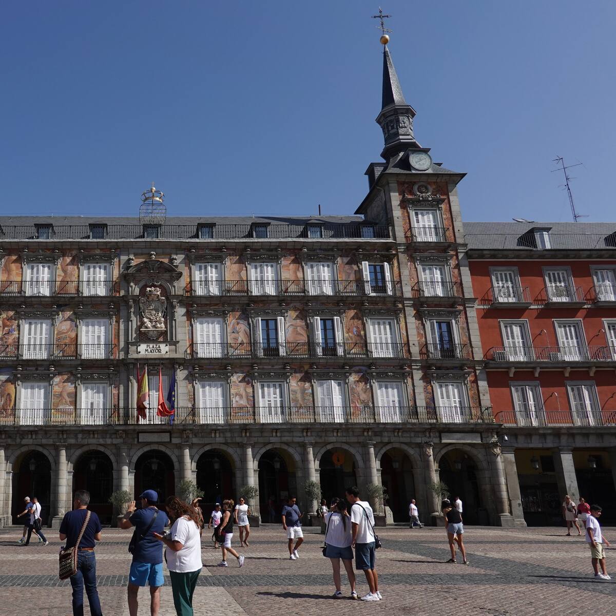 ¿Adiós al calor? La Aemet alerta de la bajada momentánea de temperaturas en Madrid