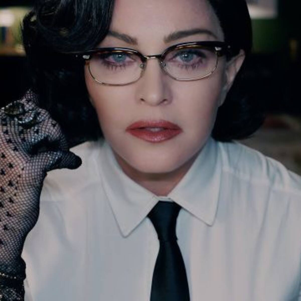 Madonna exige el control de armas en su nuevo video