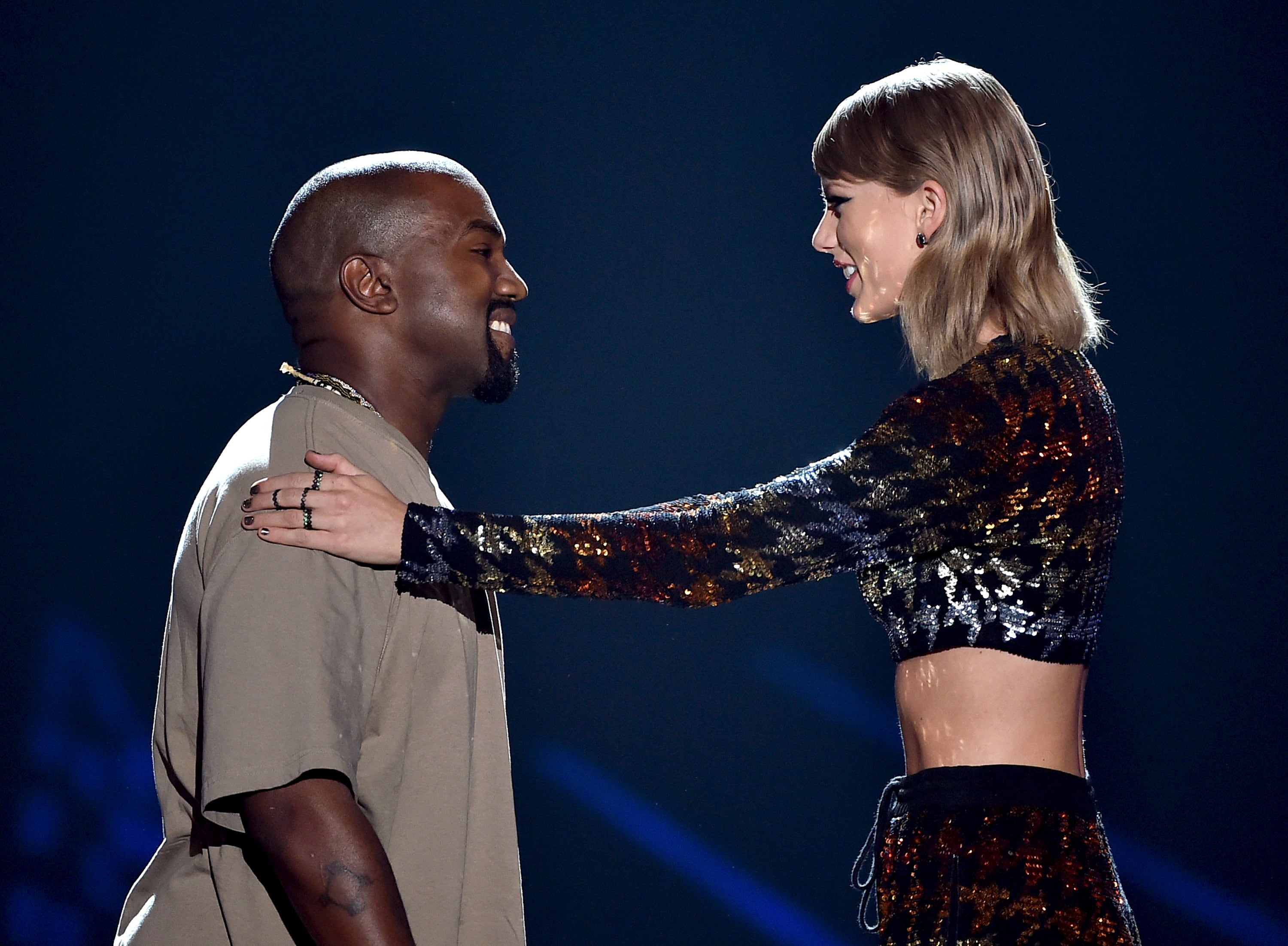 Taylor Swift y Kanye West, reconciliados en los MTV VMA de 2015