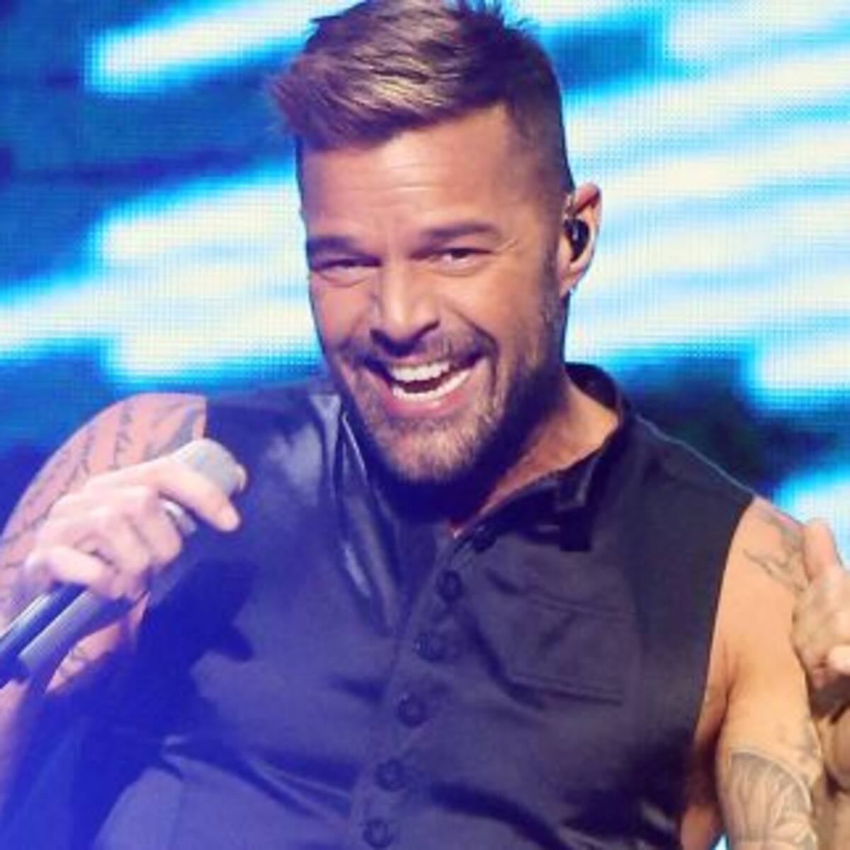 Ricky Martin grabó su nuevo video desde el garage de su casa