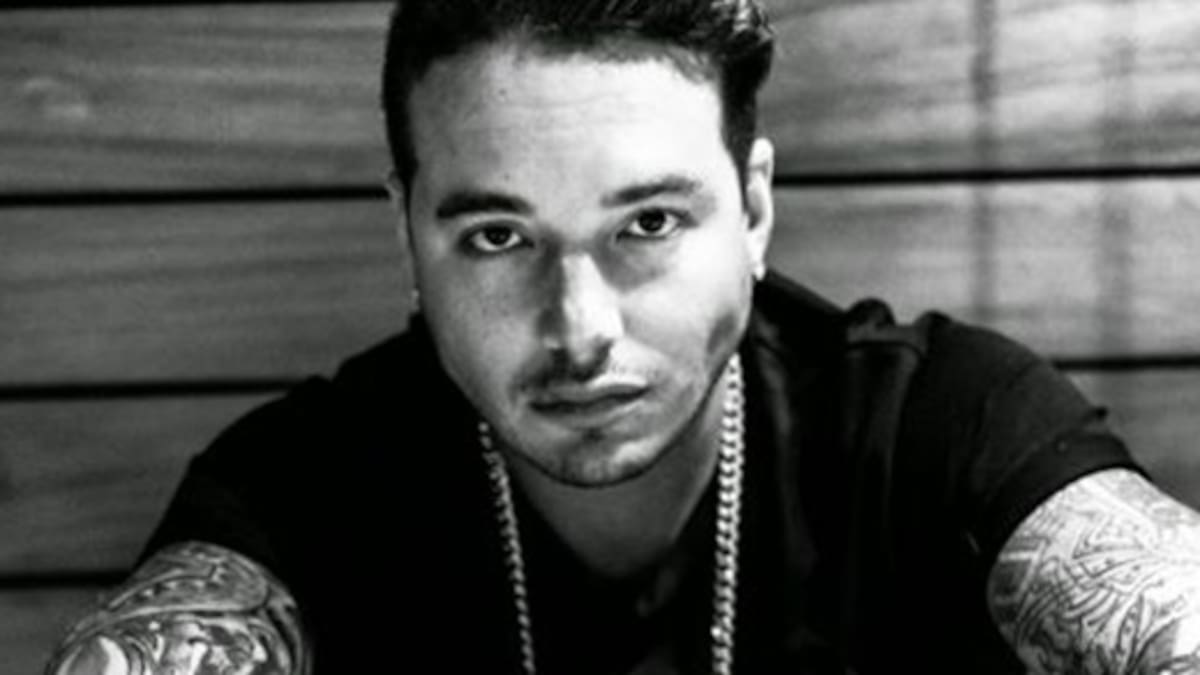 J Balvin se prepara para los Latin Grammys