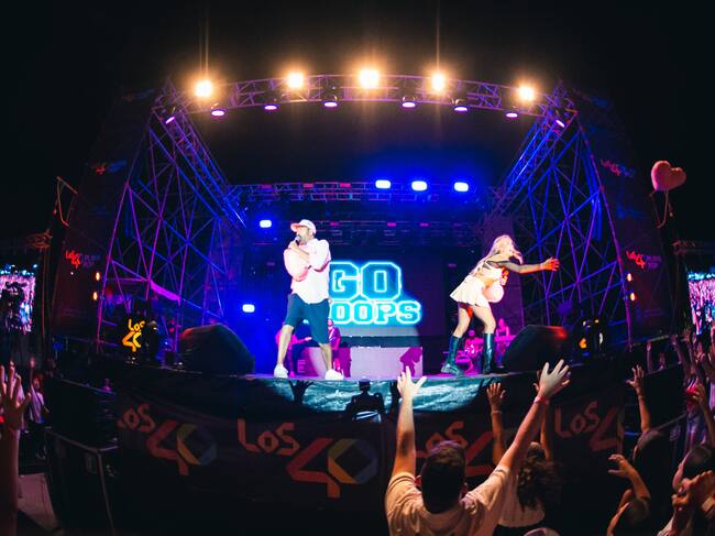 Paula Koops animó, en clave cheerleader, el ambiente con su pegadiza 'B.o.b.o'.