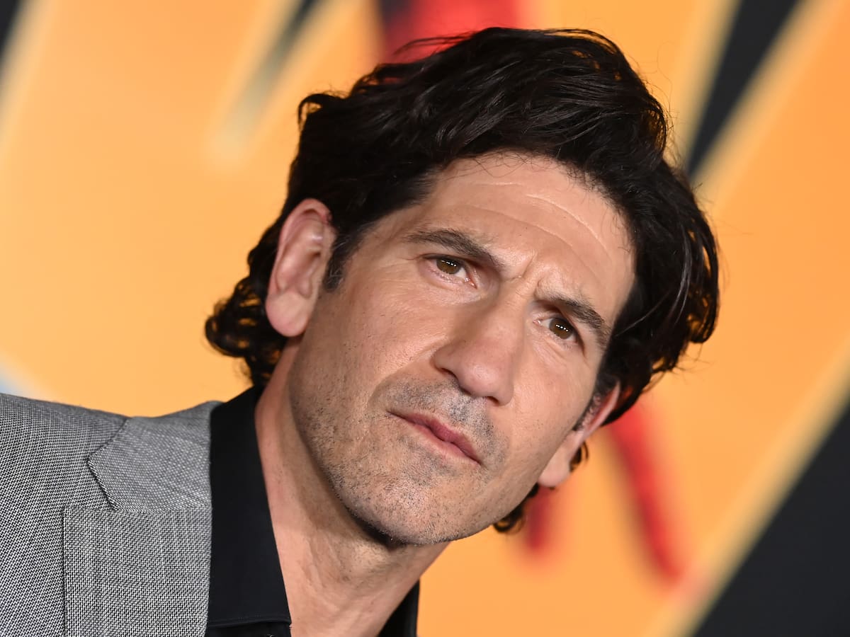 Jon Bernthal y el "racismo canino": el alegato sobre el miedo a los perros que ha dividido a Internet