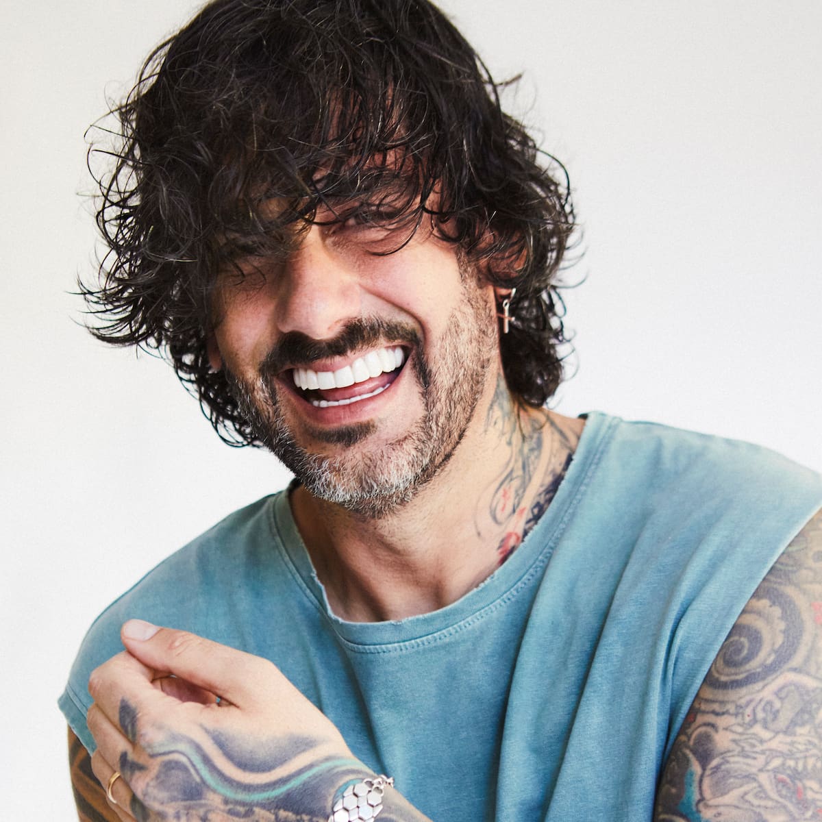 Melendi lanza ‘Pop Rock’, un viaje a su esencia musical que inaugura una nueva etapa