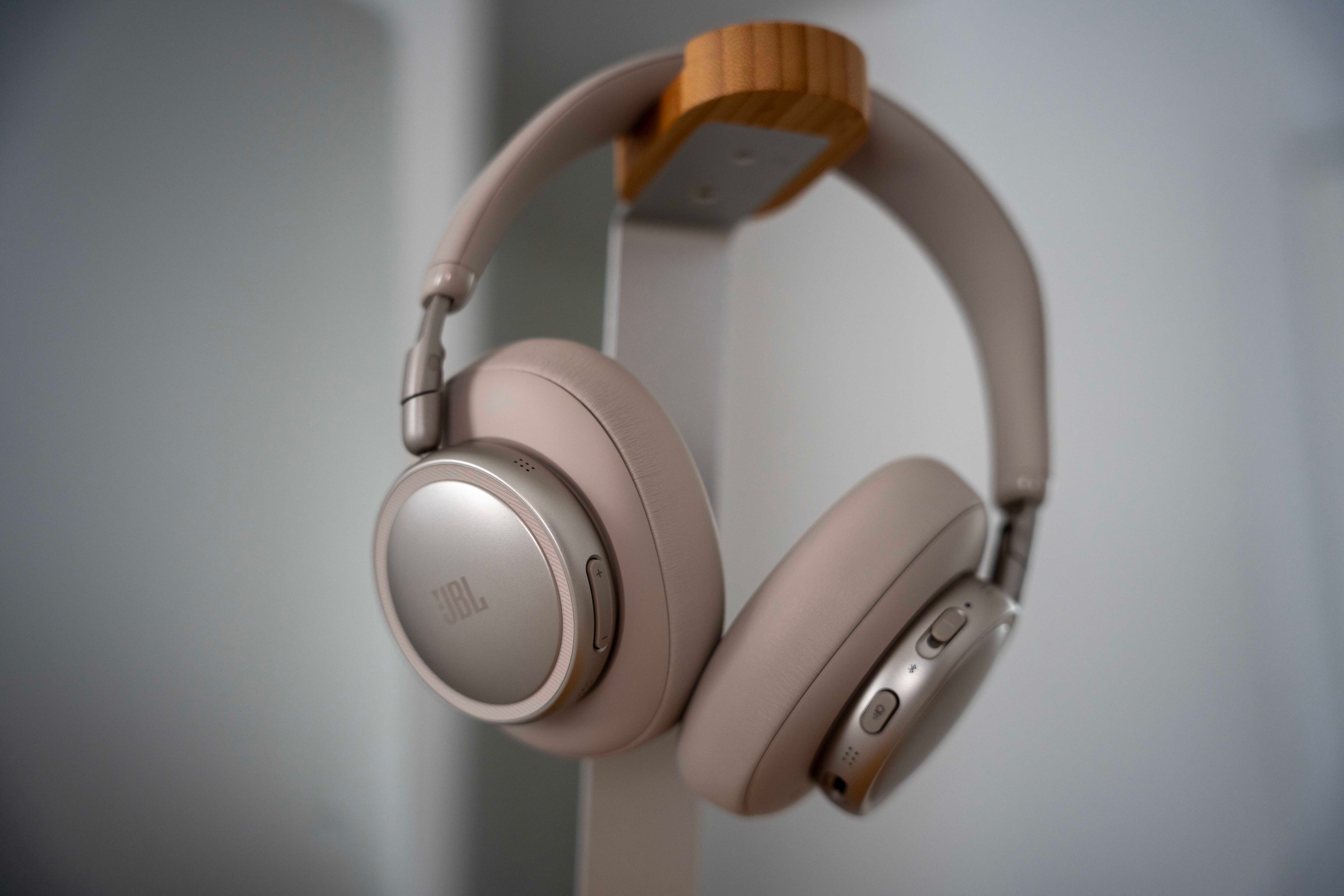 JBL Live 780NC