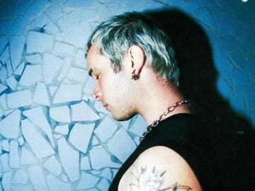 Xicu es toca el cor amb 'lo nostre'