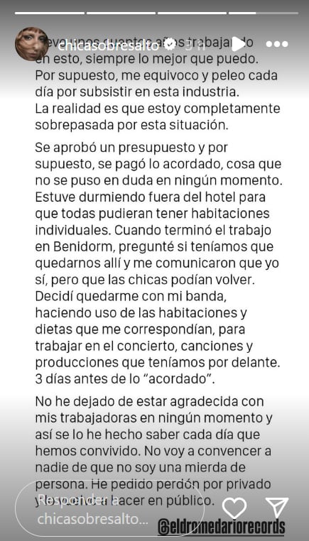 Chica Sobresalto se pronuncia en sus redes sociales con un comunicado sobre la polémica de sus bailarinas.