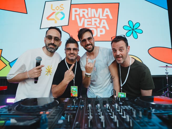 Adrià Soler, Adrià Ortega, Uri Mora i Víctor de la Torre, els DJ de ELS40
