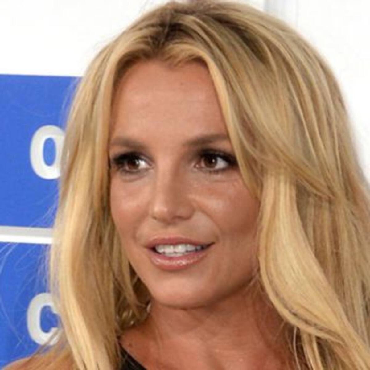 Britney regresa a la música con Will.i.am en la colaboración “Mind Your Business”