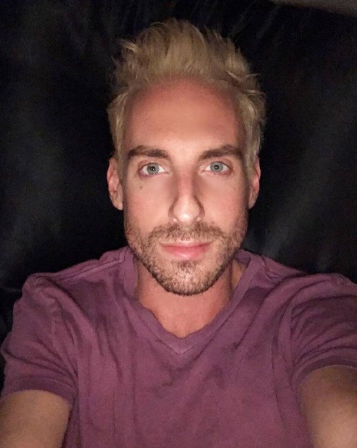 Michael Levine, el hermano fachero de Adam