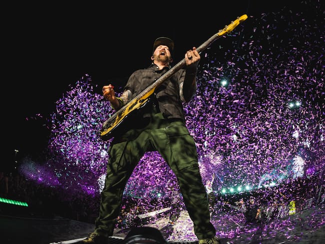 Dave Farrell, "Phoenix", bajista de Linkin Park, duranteo su show en Madrid el pasado 24 de junio dentro de su gira From Zero World Tour.