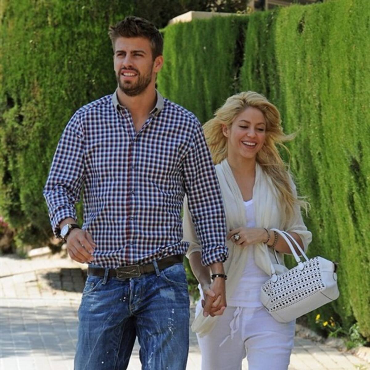 Boda de Shakira y Piqué será en julio