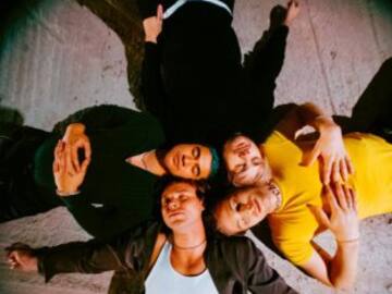 5 Seconds of Summer cierra una etapa para comenzar una totalmente nueva en ‘CALM’